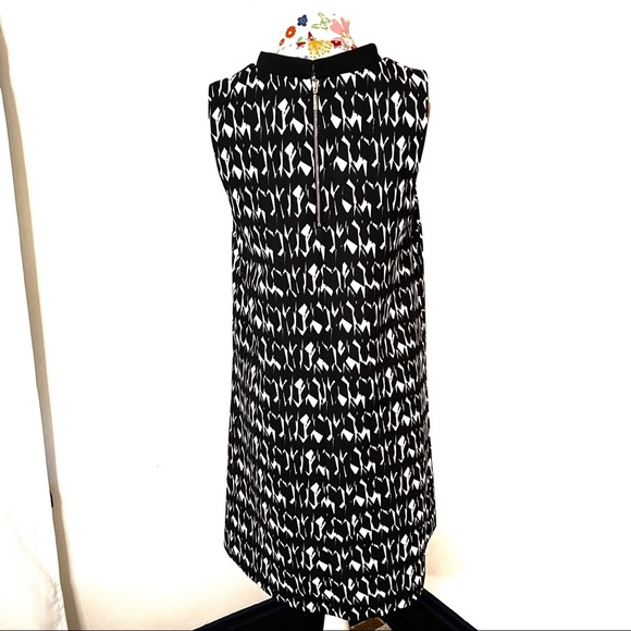 Karl Lagerfeld HighNeck Dress w/ Removable Collar - Picture 3 of 10